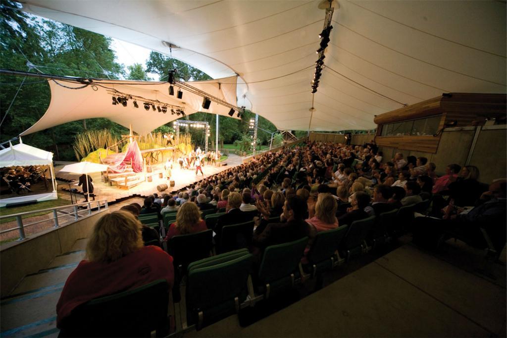 Kilworth House Hotel And Theatre Lutterworth Exteriör bild